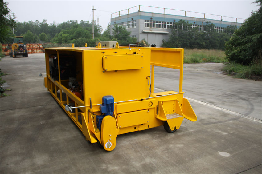 河南拋丸機,河南同步碎石封層車,河南無塵清掃機,河南拋丸機廠家|河南億龍機械設(shè)備有限公司 河南拋丸機,河南同步碎石封層車,河南無塵清掃機,河南拋丸機廠家|河南億龍機械設(shè)備有限公司